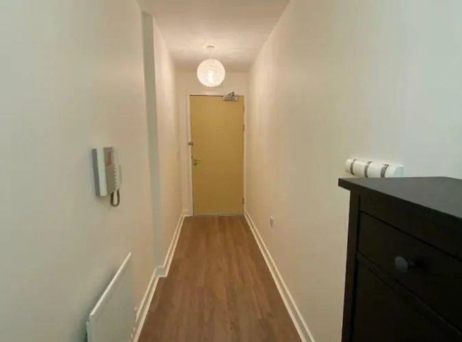 Central Milton Keynes Hub One Bedroom Secured Apartment