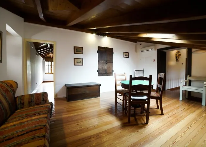 Casas Do Vale Da Rainha