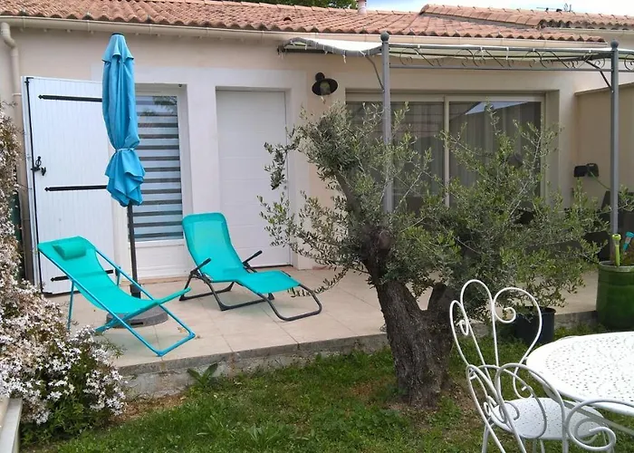 Le Pre Aux Cigales