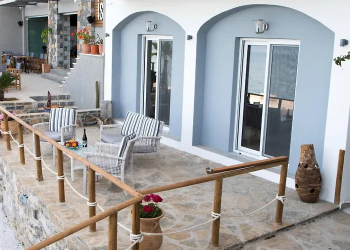 Iliana Sea Side House