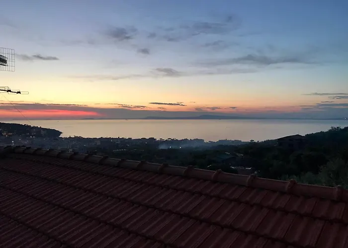 Stella Maris Holiday House