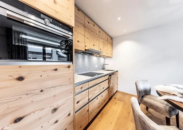 Unique Alpic Style Apartment In The Heart Of Davos