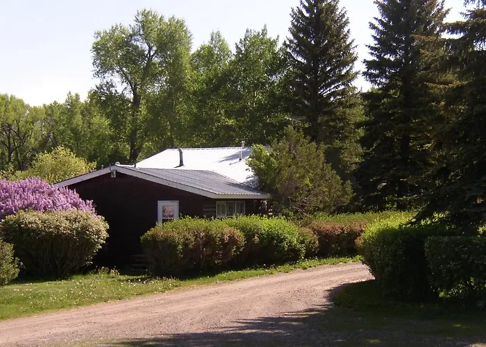 Rolling R Guest Ranch