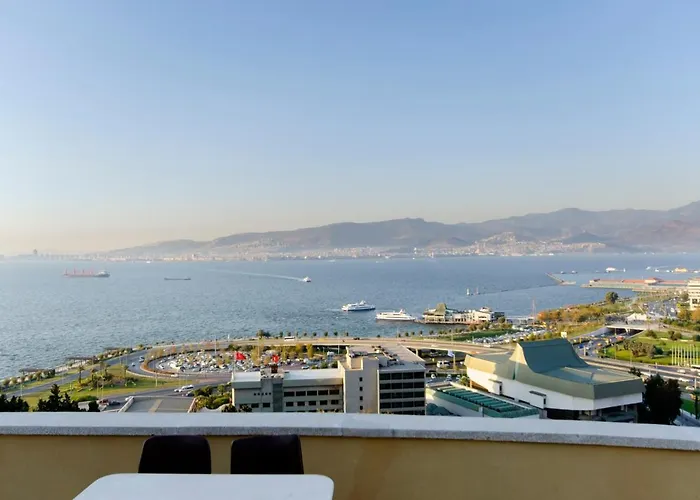 Bueyuek Konak Izmir