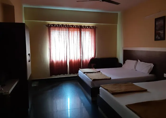 Sapphire Inn