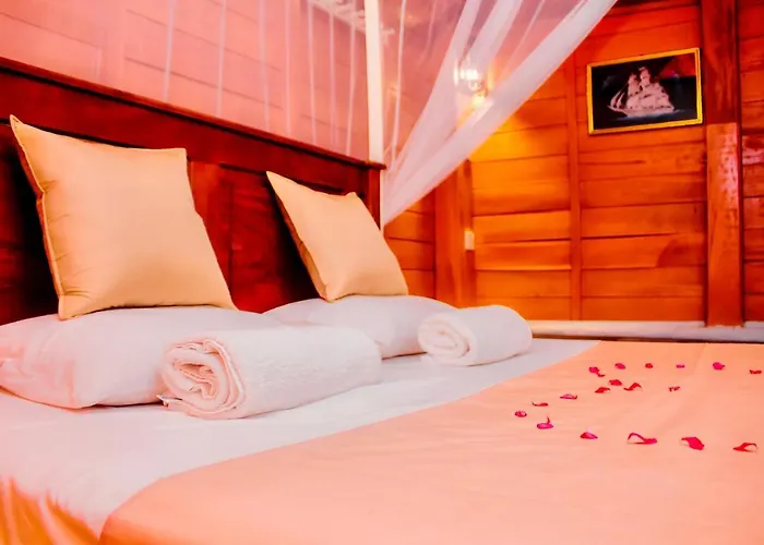Star Light Cabanas & Restaurant