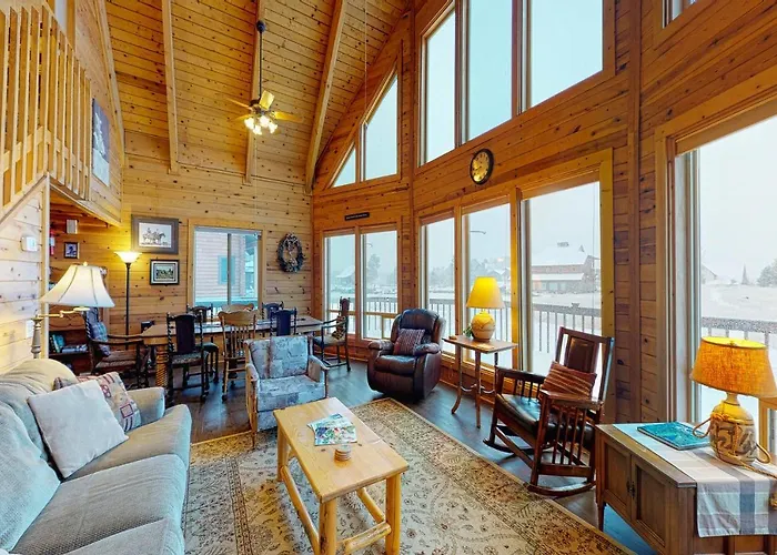 Kick Back Cabin