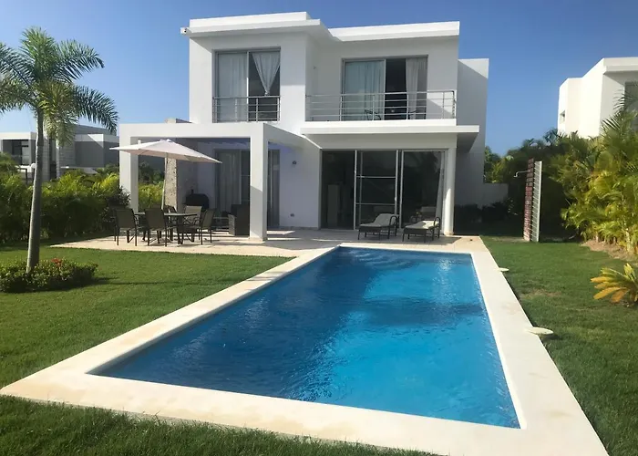Villa Real Playa Nueva Romana