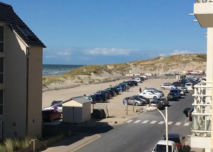 L'Ilot de la Baie: Seaside Studio with Free Parking