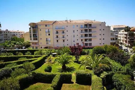 Le Palais Royal