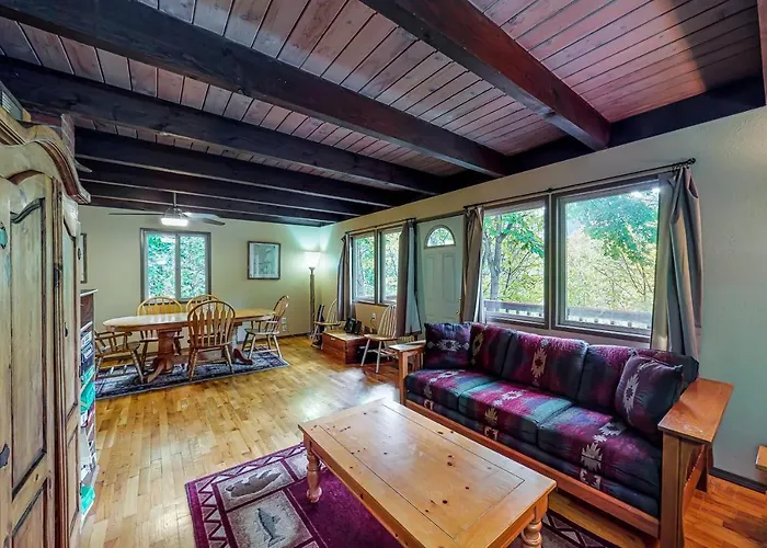 Ridge View Retreat - 3 Bed 2 Bath Vacation Home In Lake Wenatchee