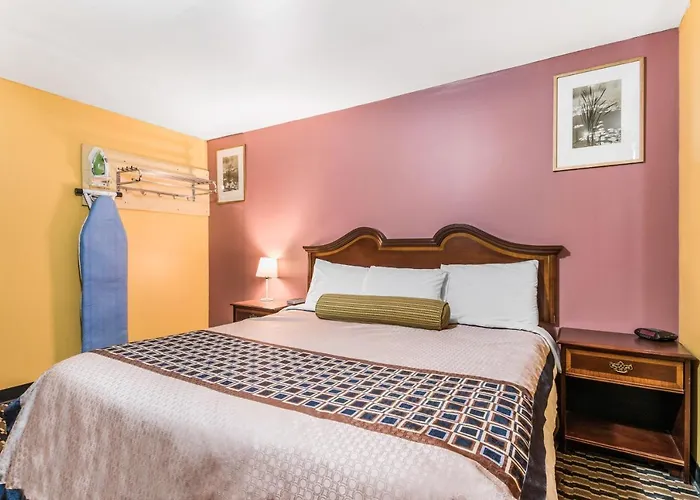 Cottage Inn - Grantville