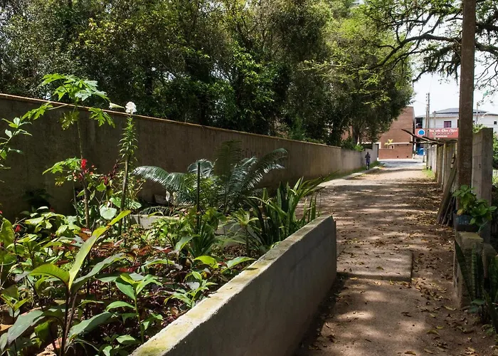 Pérola Suítes - Penha