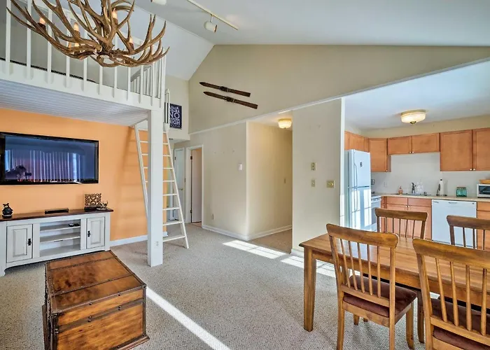 Condo W/ Loft: 2 Mi To Windham Mountain Ski!
