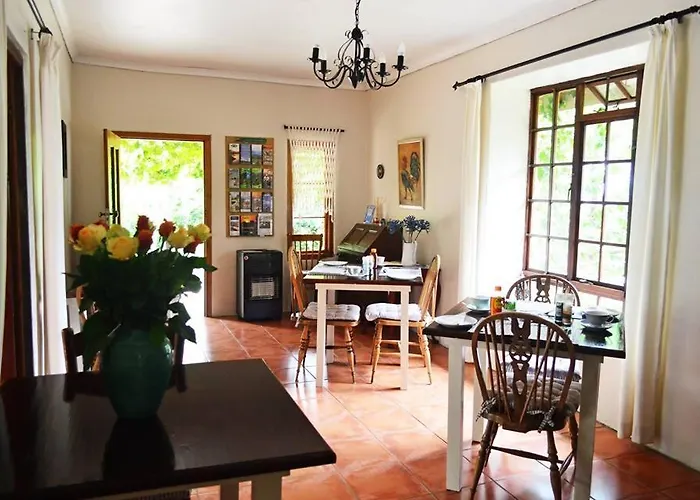 Country Lane Guesthouse