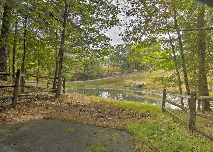 Couples Cabin - 5 Mi To Dt Berkeley Springs!