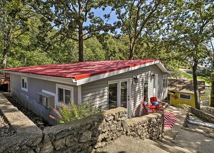 Family Fun! Lakeside Gem + Dock In Sunrise Beach