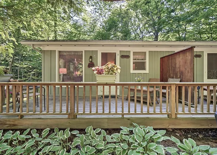 Cozy Cottage Duplex: Walk To Peninsula State Park!