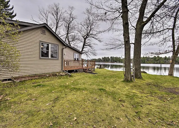 Lakefront Home W/ Seasonal Dock - 2 Mi To Skiing!