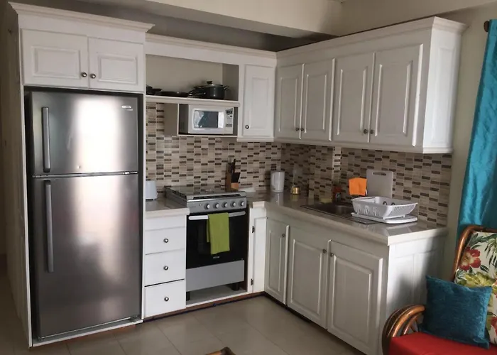 Atlantic Breeze Apartments, Canouan Island