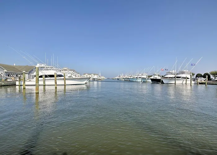 Manteo Waterfront Resort Home W/ 30-Ft Dock!