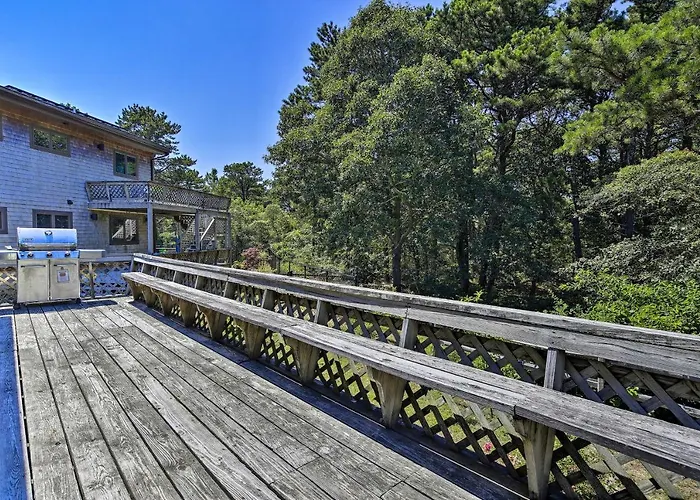 Great For Couples! Cape Cod Cottage 2 Mi To Beach