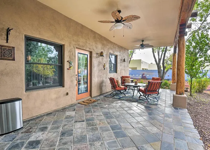 Rest Easy In Mesa! Home W/ Hot Tub & Shared Yard