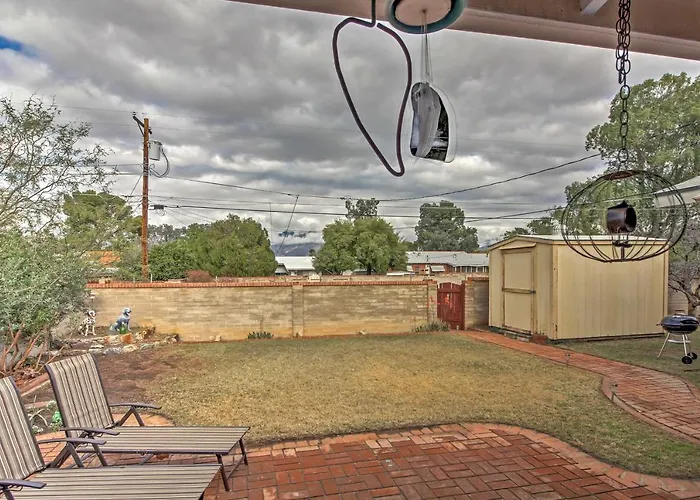 Catalina Mtn Views, Bbq Ready: Cozy Tucson House