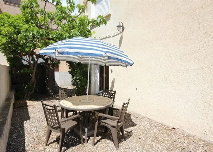 80M De La Plage Appartement Au Rdc D'Une Maison 1 Chambre 4 Couchages Cour Lxrv9B