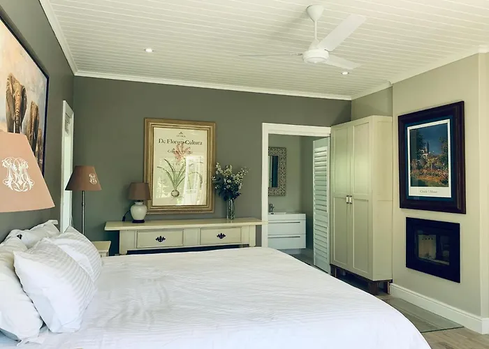 One Oak Guest House