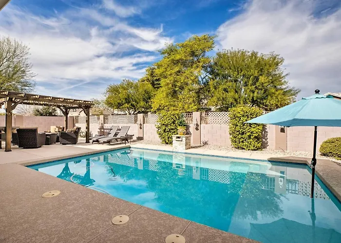 Family Home W/ Pool, Bbq & Fire Pit In Goodyear
