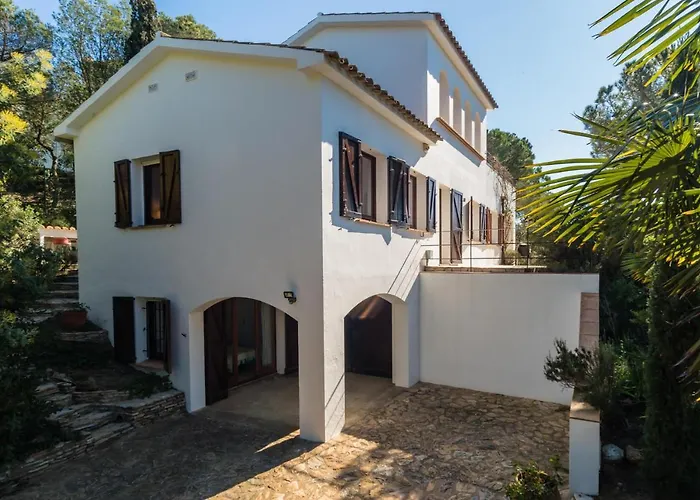Ar-2 Calella De Palafrugell 8 Pax