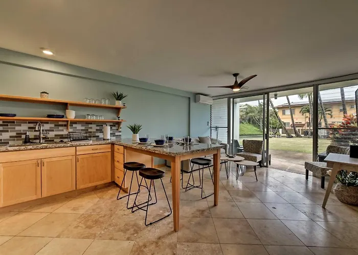 Condo W/ Lanai At Beginning Of Road To Hana!