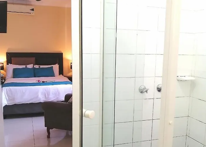 Hillton Gardens Guesthouse