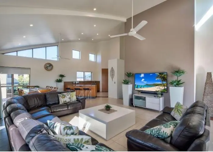 Cooinda Gardens 6 On Hamilton Island By Hamorent