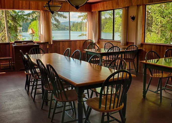 Ruth Lake Lodge Resort