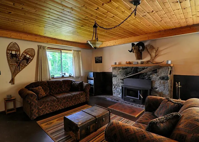 Ruth Lake Lodge Resort