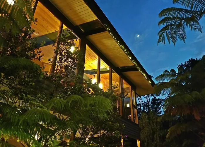 Volcano Inn Bed N Breakfast