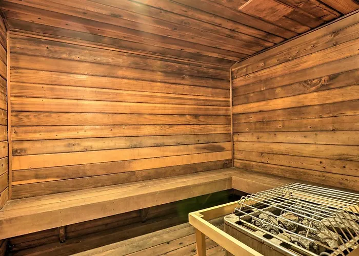 Brian Head Ski-In/Ski-Out Condo W/ Resort Perks!