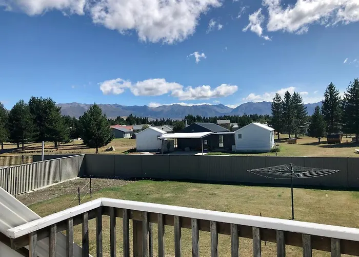Family Apartment With Mountain Views