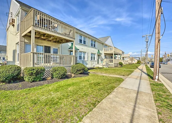 Wildwood Crest Condo: 2 Blocks To Beach!