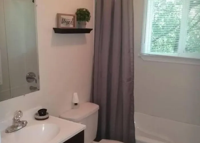 Cozy 1 Bedroom Efficiency Apt Close To Ttu And Downtown