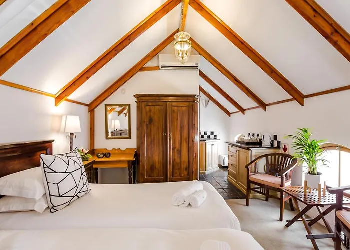 Roosenwijn Guesthouse