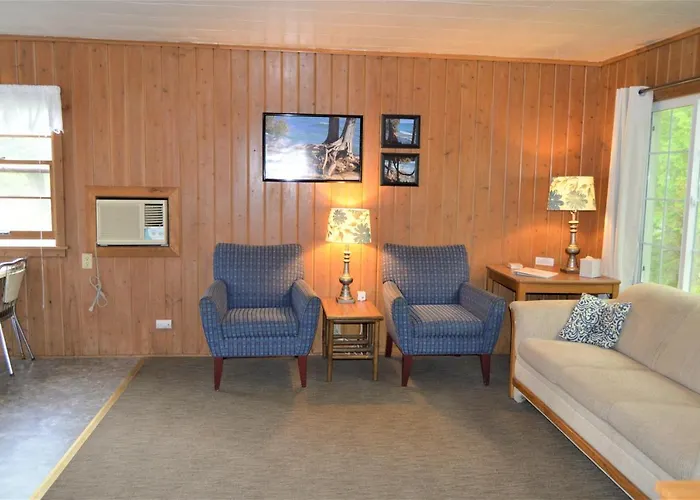 Baileys Sunset Cottages