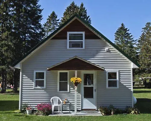 Cabin #7 - Northwoods Retreat