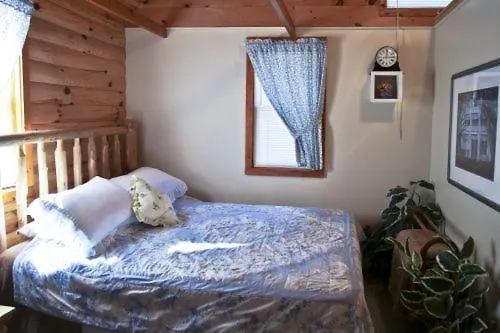 Cabin #7 - Northwoods Retreat