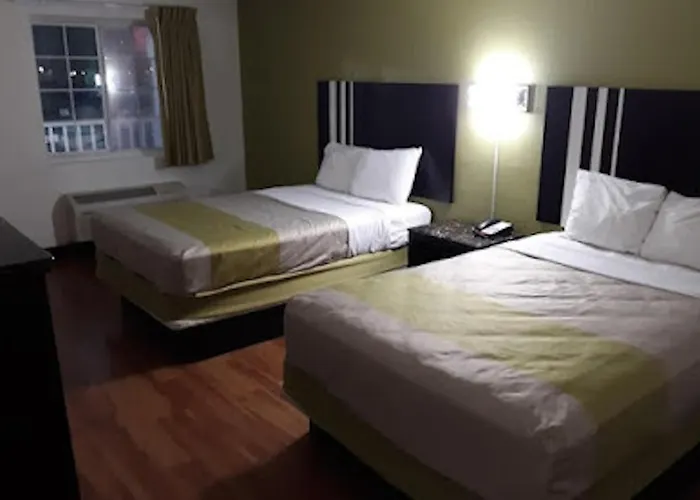Oyo Hotel Lafayette La I-10 & University